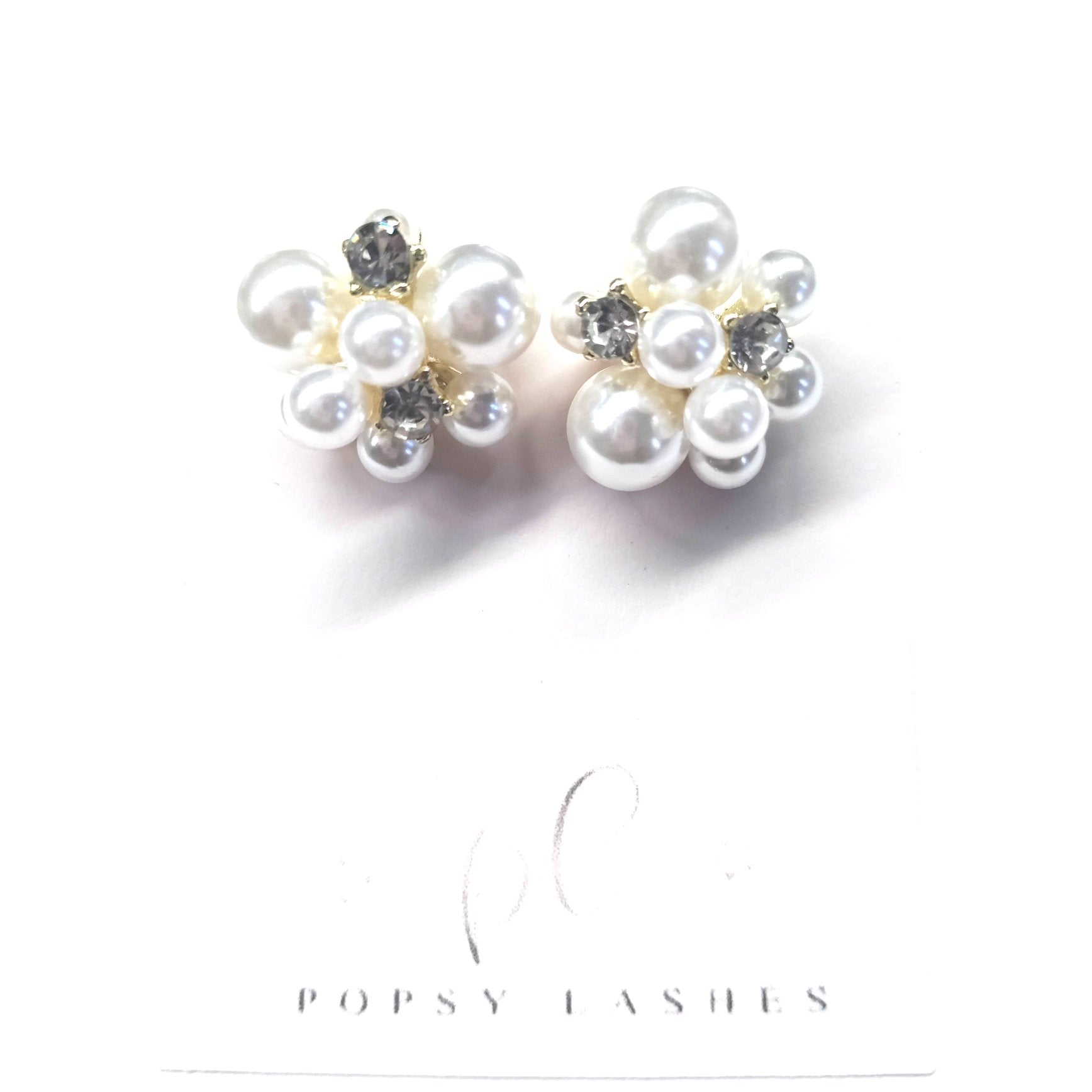 CLUSTER PEARL STUDS